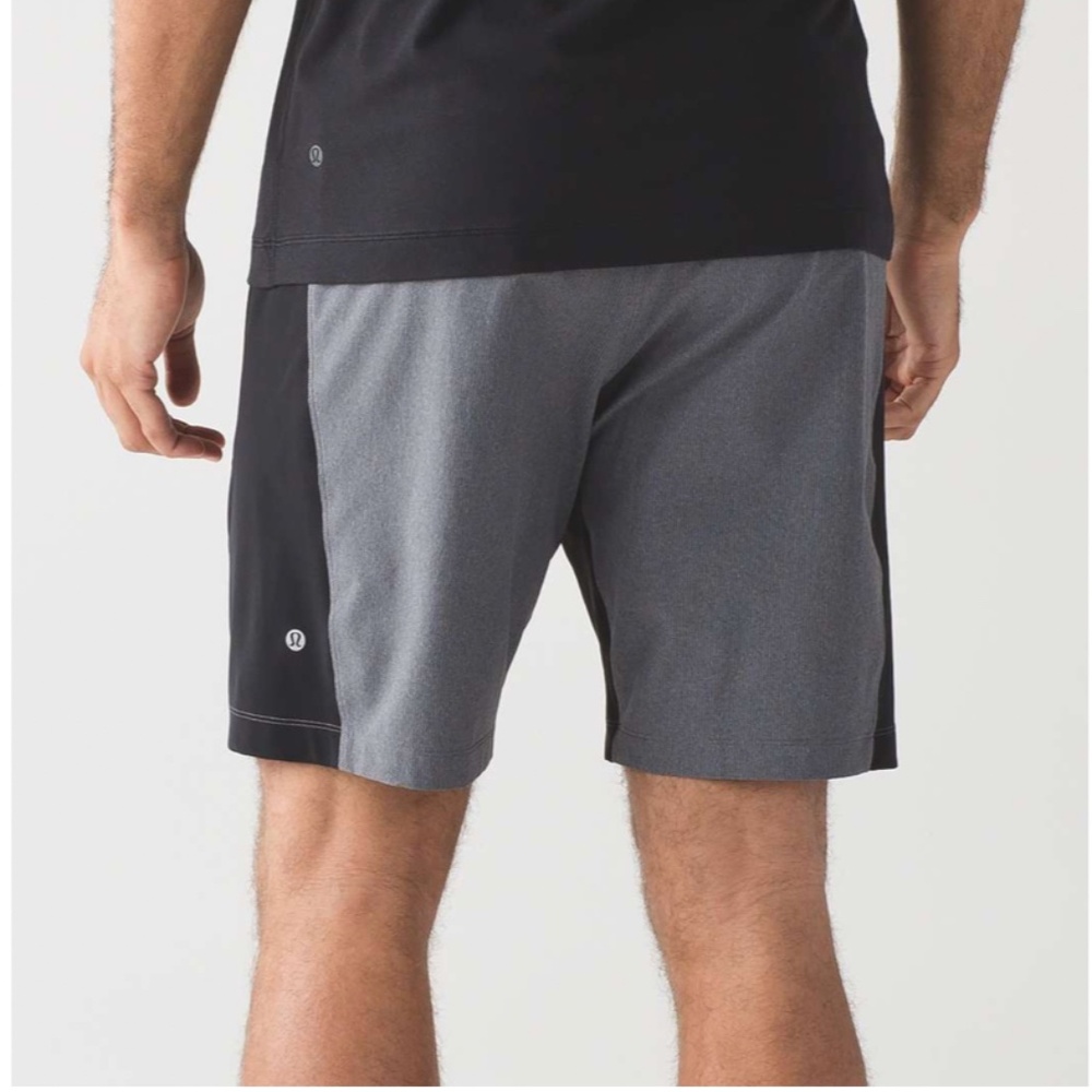 Lululemon Namaste At The Beach Lined Short Heathered Black Size S